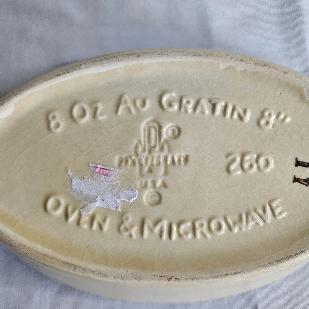 Vintage Pfaltzgraff Village 8 oz Au Gratin Dish Made in USA 8